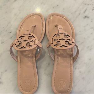Tory Burch patent seashell Miller sandals size 10